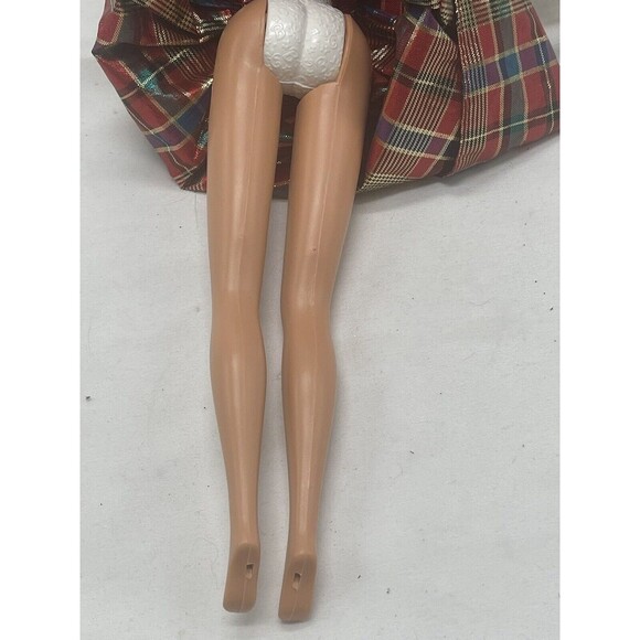 Mattel Holiday 1976 Barbie in Black Velor With Plaid Dress Missing Shoes - Picture 16 of 16